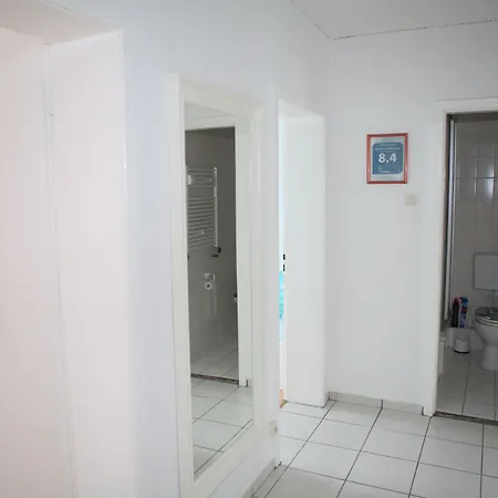 White House Ehrenfeld Appartement *