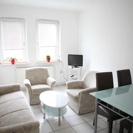 White House Ehrenfeld Apartament *