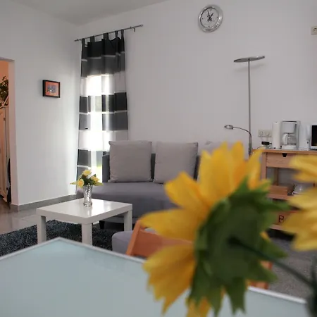 White House Ehrenfeld Appartement *