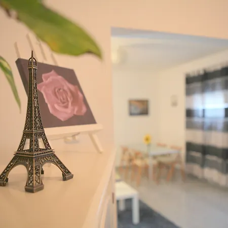 White House Ehrenfeld * Bochum