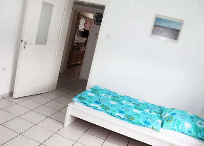 وايت هاوس إهرنفيلد شقة *