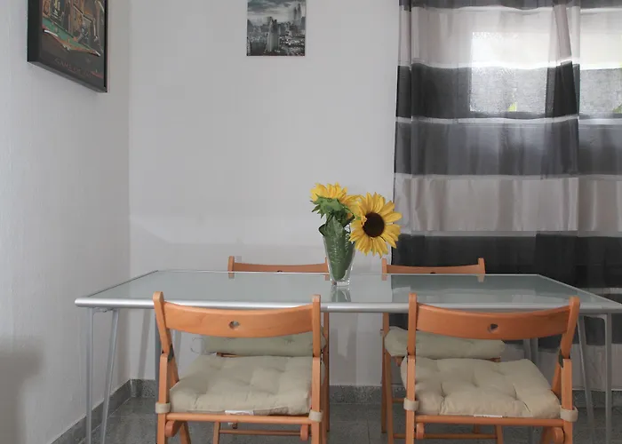 波鸿白色之家公寓 *